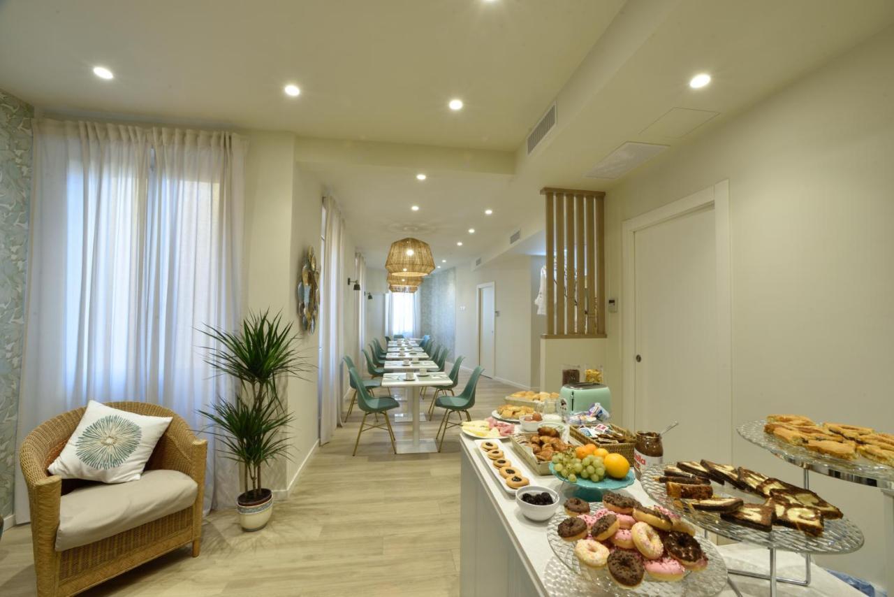Hotel Bel Sit Алассио Экстерьер фото